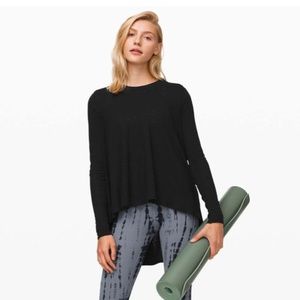 Lululemon 🍋 Dare to Drape long sleeve